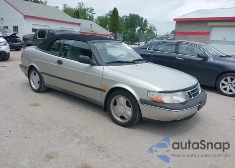 1996 Saab 900 Se z USA, uszkodzony, nr VIN YS3DF78V3T7001155